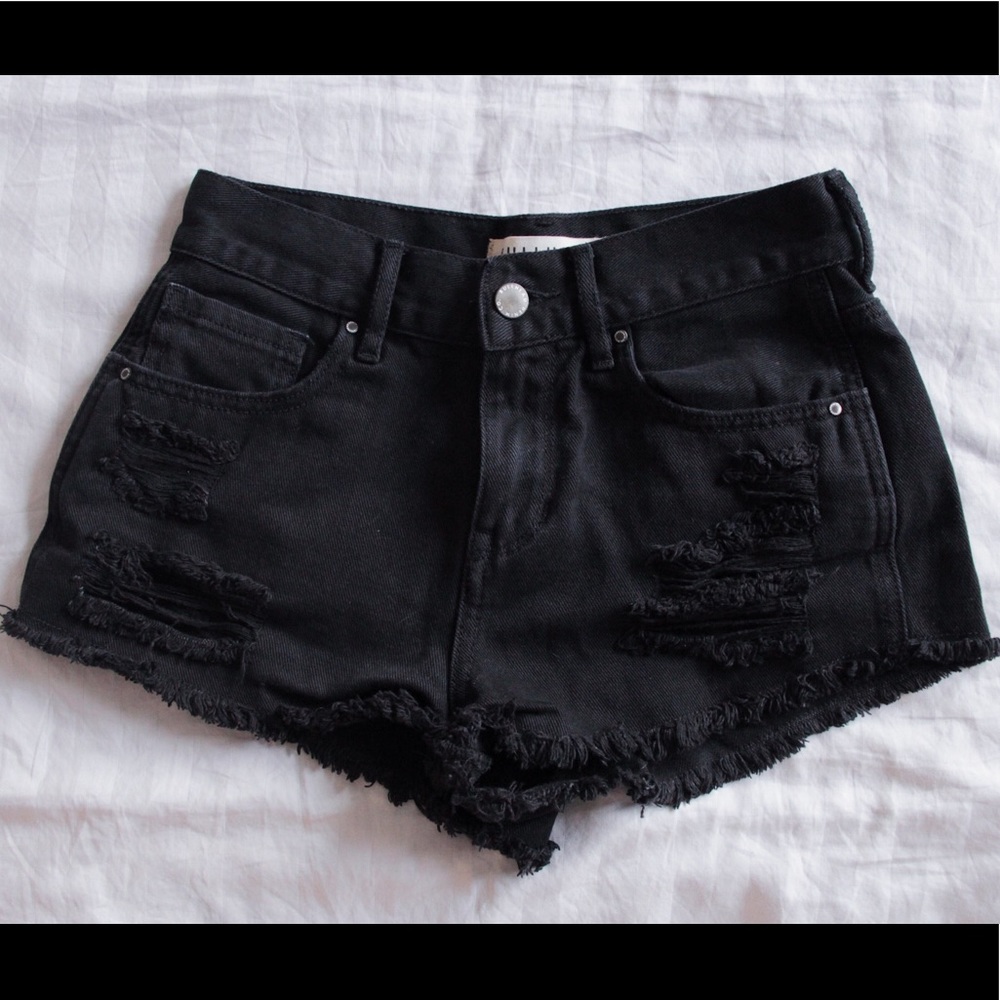 PacSun Black Distressed Shorts
